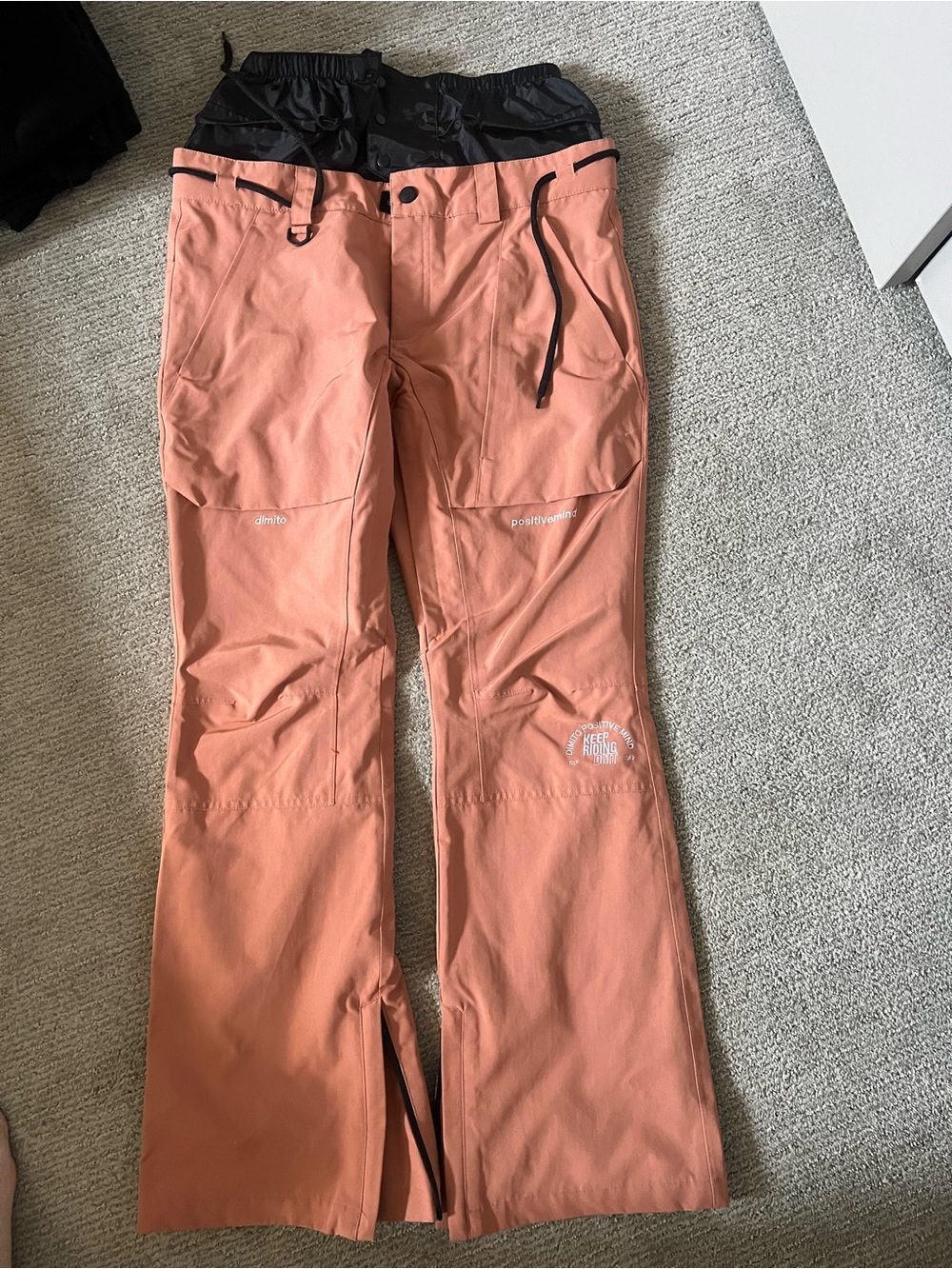 ROMP 15K Waterproof Snowboard / Ski Pants - Size L - Excellent Condition